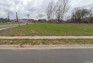 1401 Nanterre St, North Little Rock, AR 72114