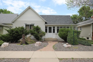 431 W Burkitt St, Sheridan, WY 82801