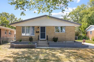 112 Bonnie Ct, Thornton, IL 60476