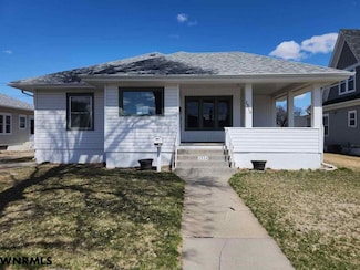 1514 Maple St, Sidney, NE 69162