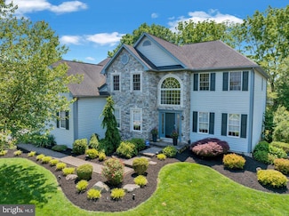 17 N Carolina Ave, Reading, PA 19608
