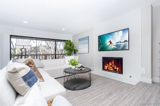 579 S Sierra Ave Unit 17, Solana Beach, CA 92075