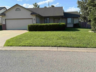 430 E Wild Plum Rd, Derby, KS 67037