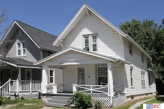 3028 Vine St, Lincoln, NE 68503