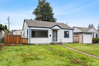 1726 Pine St, Everett, WA 98201