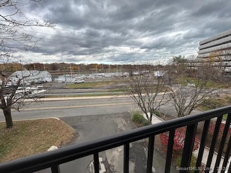 43 Seaview Ave Unit 12, Stamford, CT 06902