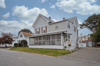 64 Hampshire St, Chicopee, MA 01020