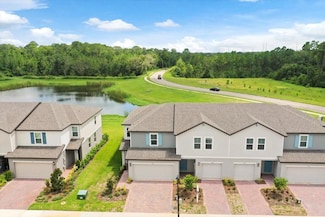 726 Legacy Dr, Davenport, FL 33896