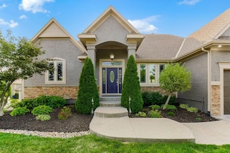 15205 W 164th Terrace, Olathe, KS 66062