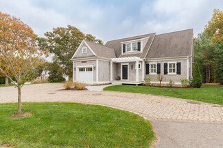 55 Youngs Rd, Chatham, MA 2633
