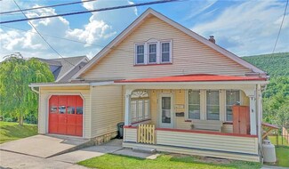 458 E Center St, Nesquehoning, PA 18240