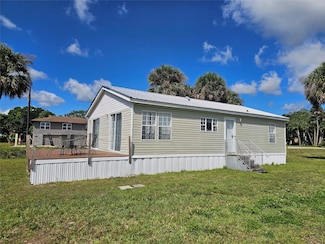 1030 Keller Ln, Moore Haven, FL 33471