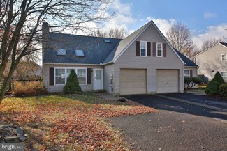 1130 Farmhouse Ln, Quakertown, PA 18951