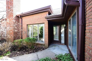 15 Brandon Place Unit 15, Rocky River, OH 44116