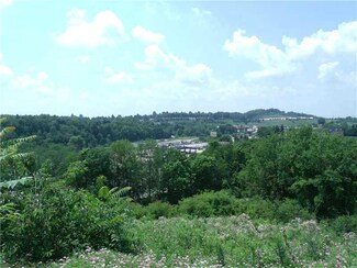 51 Mark Dr, Delmont, PA 15626