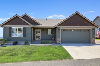 5403 N Radium Ln, Spokane, WA 99217