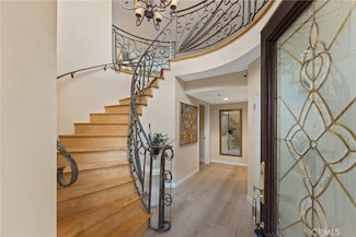 1177 Wellesley Ave Unit 201, Los Angeles, CA 90049