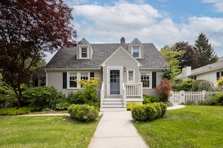 1 Yale Ave, Middlebury, CT 06762