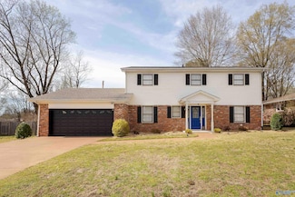 569 Hazelwood Dr, Florence, AL 35633
