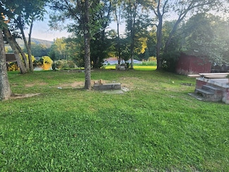 196 Fairview St, Sutton, WV 26601