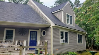 185 Monhegan Rd, East Falmouth, MA 02536