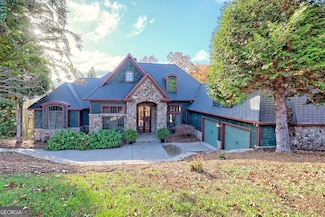 689 Waterfall Dr, Clayton, GA 30525