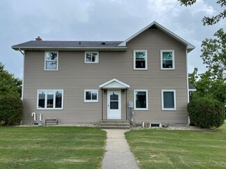 1422 Hillside Rd, Cambridge, WI 53523