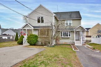 401 Dana Ct, Wilmington, MA 01887
