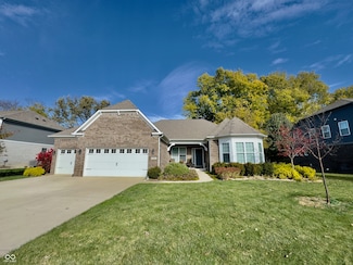 3890 Presidents Ln, Greenwood, IN 46142