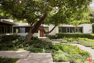 3970 Archdale Rd, Encino, CA 91436