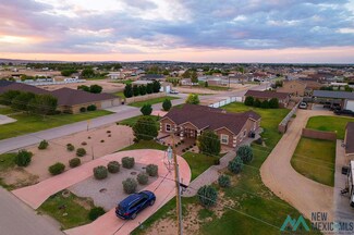 802 Walker Farm Rd, Carlsbad, NM 88220