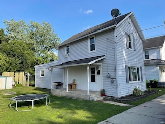 419 2nd St, Huntington, IN 46750