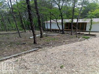 17904 Regal Dr, Lead Hill, AR 72644