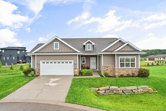 5829 Prairie Cloud Ct, Westport, WI 53597