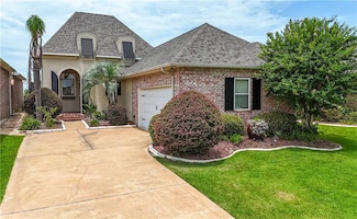 1443 Royal Palm Dr, Slidell, LA 70458