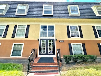 3970 Versailles Dr Unit 3970B, Orlando, FL 32808