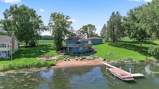 1794 Lawrence Cir NW, Annandale, MN 55302