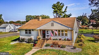 55 N Packard St, Hammonton, NJ 08037