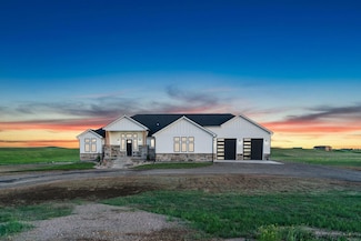 2593 Mccrae Rd, Cheyenne, WY 82009