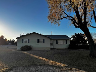 423 Avenue L, Beaver, OK 73932