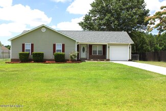 117 Cobblestone Trail, Jacksonville, NC 28546