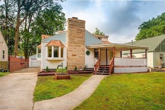 529 Cornell Ave, Elyria, OH 44035