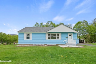 7 Bieniek Ave, Adams, MA 01220