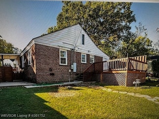 2209 S S St, Fort Smith, AR 72901