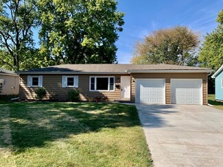 765 Jonette Ave, Bradley, IL 60915