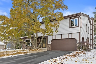 4857 Alcyn Dr, Racine, WI 53402