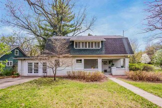 329 River St, Iowa City, IA 52246
