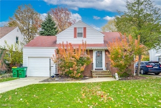 251 E 286th St, Willowick, OH 44095