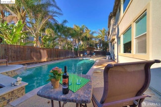 716 Seminole Ct, Discovery Bay, CA 94505