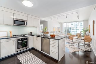 338 Spear St Unit 22A, San Francisco, CA 94105